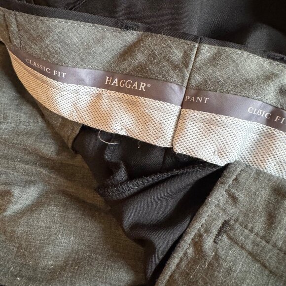 Haggar Classic Fit Mens Black Dress Pants 36x30 Polyester Blend - Picture 4 of 5